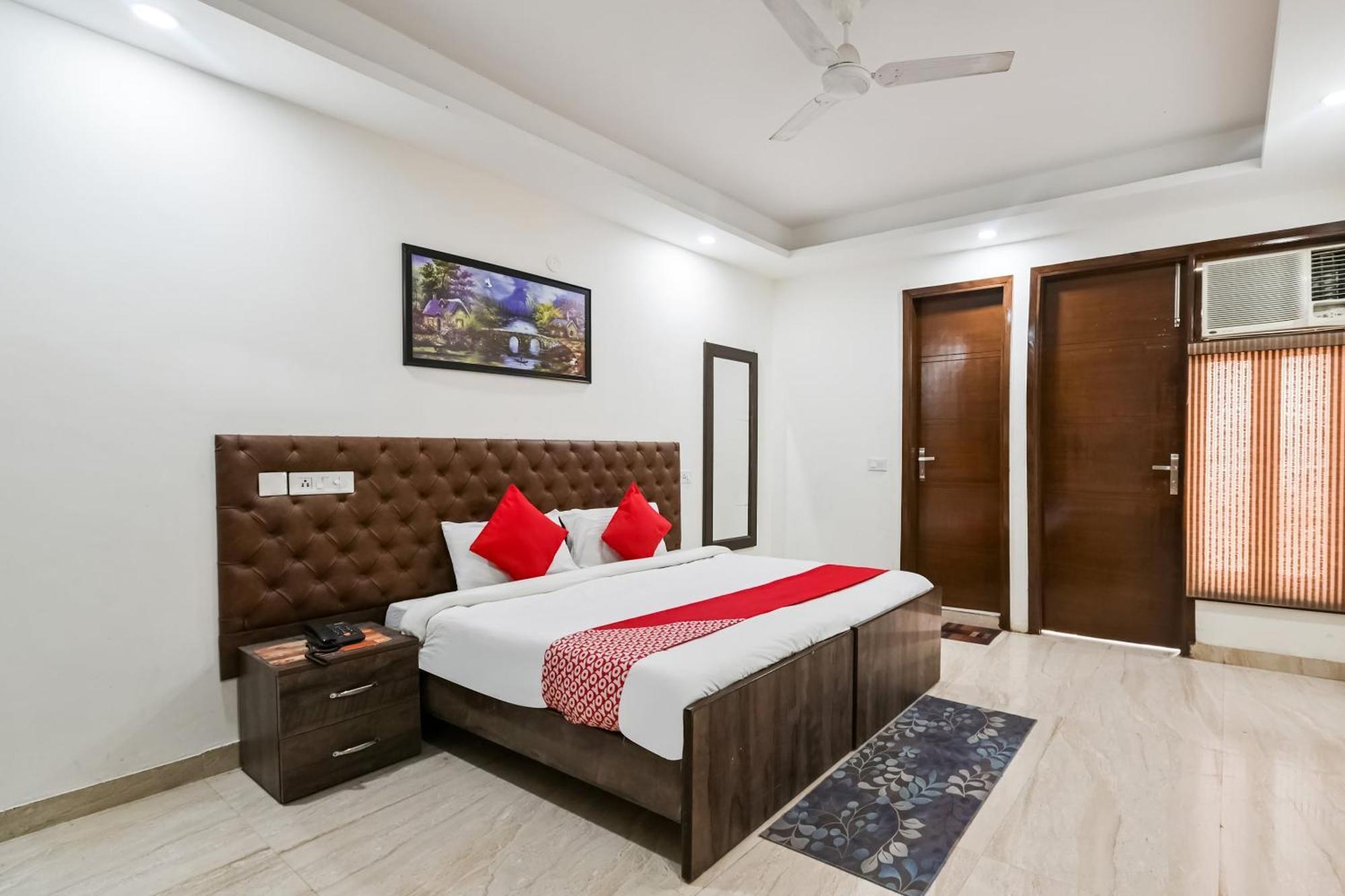 Hotel O Premium Rooms Chhatarpur New Delhi Bagian luar foto